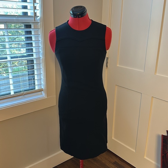 Tory Burch Dresses & Skirts - Tory Burch Fitted Sheath Dress, Black, Size 2